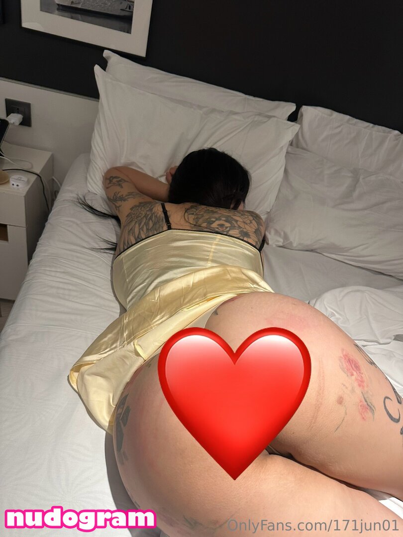 171jun1999 Фото утечки OnlyFans №256