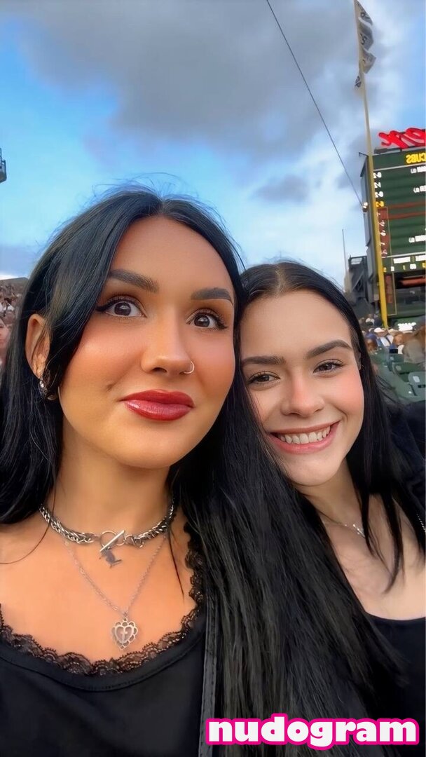 33emm / emm / exclusive.emm OnlyFans Leaks Photo #3