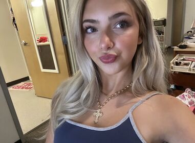 777keely 裸露泄露OnlyFans照片 24