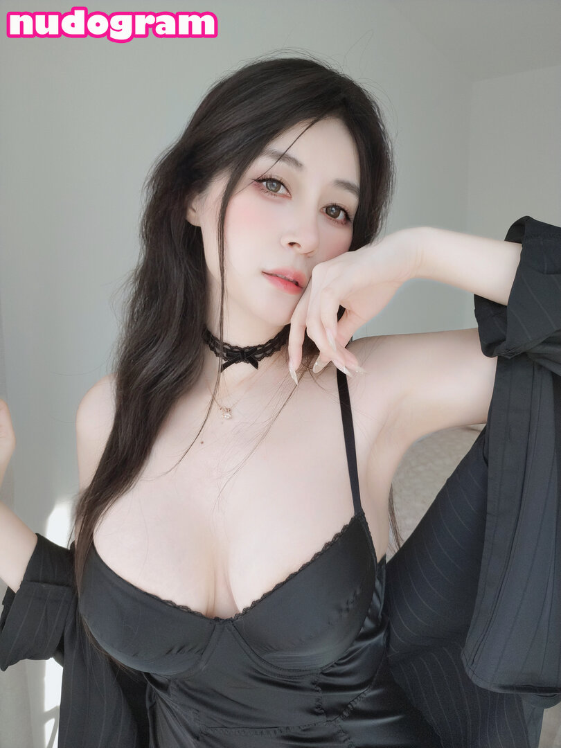 81silver811 / baiyin81 / baiyin811 / silver81_ / silver881 / 白银81 รูป OnlyFans รั่วไหล #1