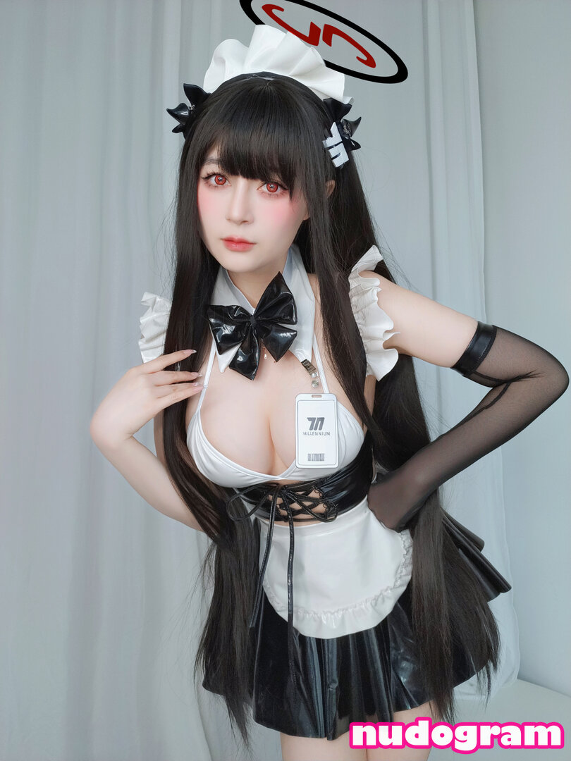 81silver811 / baiyin81 / baiyin811 / silver81_ / silver881 / 白银81 OnlyFans Gelekte Foto #577