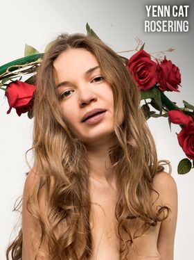 aagrus Fotografie scursă ilegal OnlyFans dezbrăcată 217