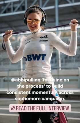 Abbi Pulling Nude Leaks OnlyFans Photo 1