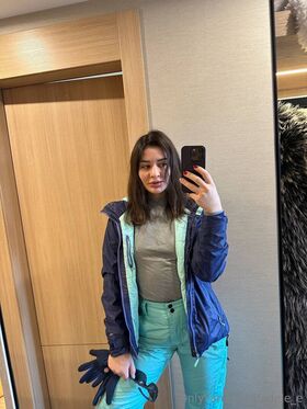 adele_e Çıplak Sızdırılmış OnlyFans Fotoğrafı 8