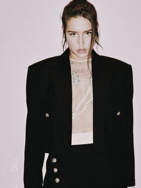 Adele Exarchopoulos صورة OnlyFans العارية المسربة 206