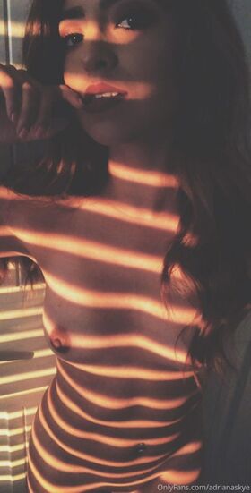 Adriana Skye Nude Leaks OnlyFans Photo 7