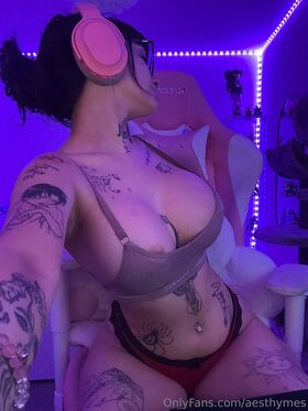 aesthymes Nude Leaks OnlyFans Photo 21