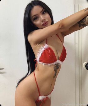 aesthymes Гола изтичане OnlyFans снимка 124