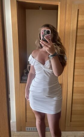 aileen.slf Nude Leaks OnlyFans Photo 114