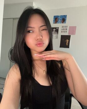 aishlvsu Nude Leaks OnlyFans Photo 1