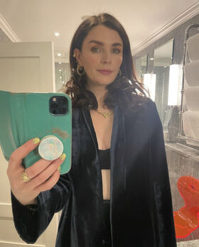 Aisling Bea Nude Leaks OnlyFans Photo 35