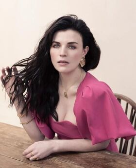 Aisling Bea Nude Leaks OnlyFans Photo 50