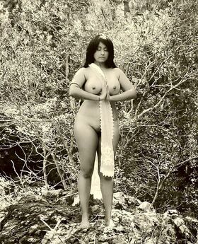 Aiysha Saagar Nude Leaks OnlyFans Photo 41