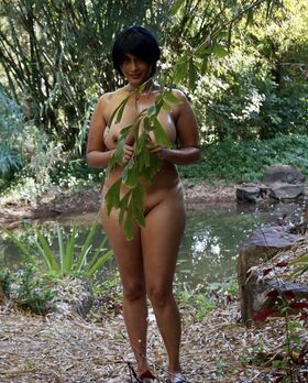 Aiysha Saagar Nude Leaks OnlyFans Photo 58