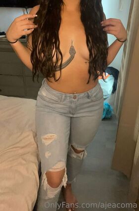 Ajeacoma Nude Leaks OnlyFans Photo 23