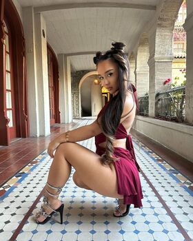 Alahnaly Foto trapelata OnlyFans nuda 597