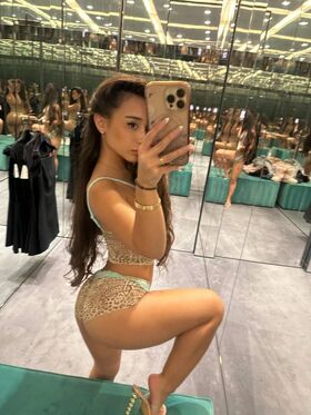 Alahnaly صورة OnlyFans العارية المسربة 897