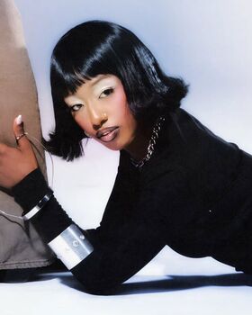 Alemeda Vuotanut alastonkuva OnlyFans 7