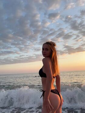 alena_shuvaeva Nude Leaks OnlyFans Photo 3