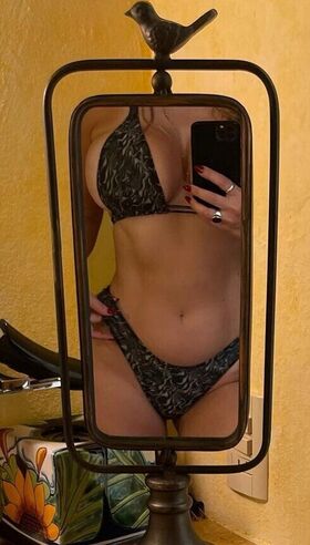 Alexandra Vreeland Nude Leaks OnlyFans Photo 18