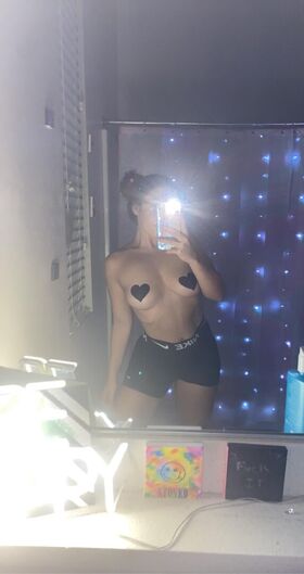 Alexis Pierce Nude Leaks OnlyFans Photo 49