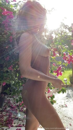 Alice Antoinette Nude Leaks OnlyFans Photo 106