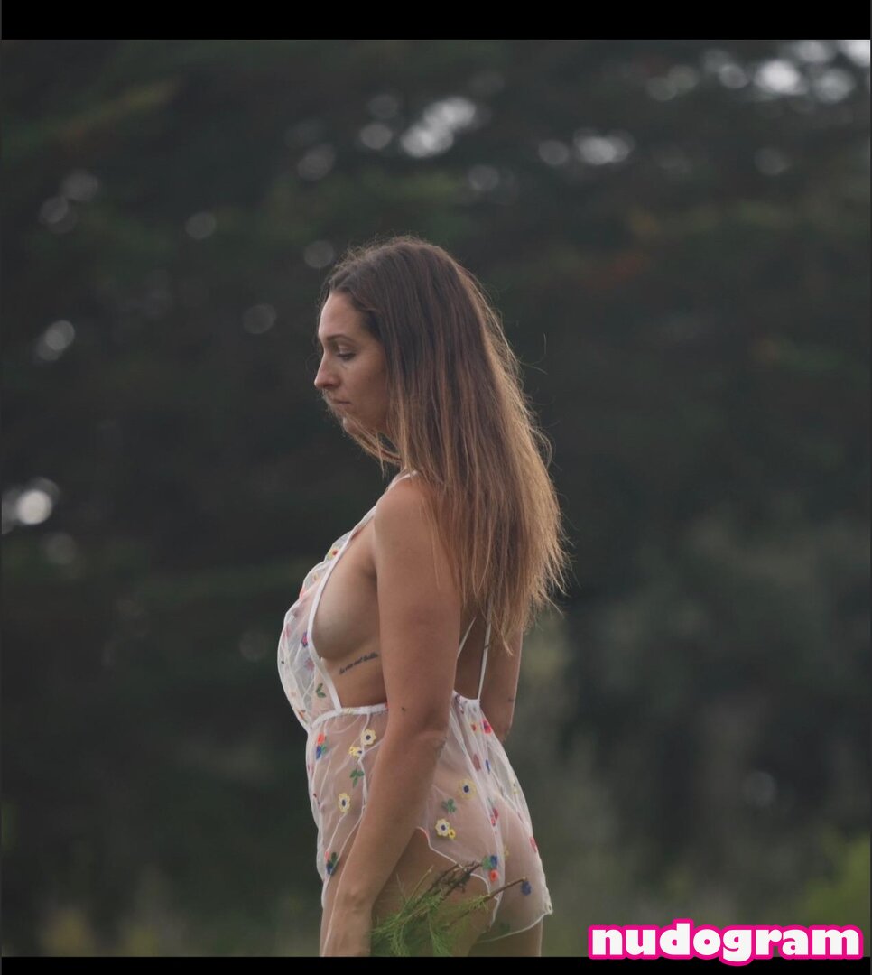 Alice Arutkin  alicearutkin  alicelauren Nude Leaks OnlyFans Photo 7 -  Nudogram v2.1