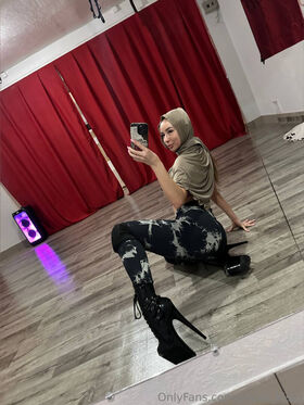 alicee_kisss Nude Leaks OnlyFans Photo 193