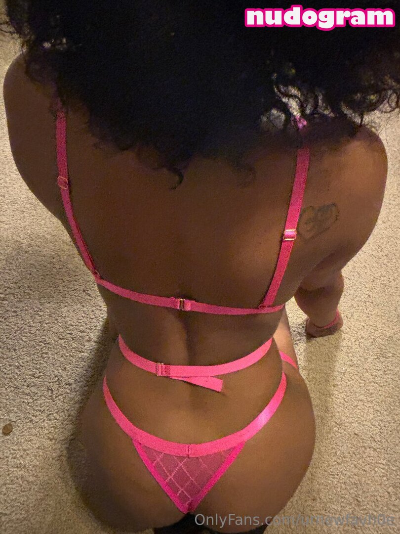 Alicia Adams  alishaxadams  queen.adams_2 Гола изтичане OnlyFans снимка  28 - Nudogram v2.1