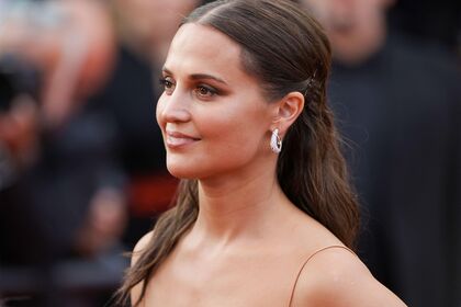 Alicia Vikander Nude Leaks OnlyFans Photo 12