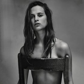 Alicia Vikander Nude Leaks OnlyFans Photo 29