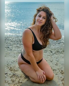 aliimperiale Nude Leaks OnlyFans Photo 2