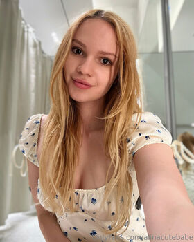 alinacutebabe Foto filtrada desnuda de OnlyFans 89