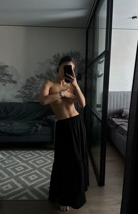 alinasollo Fotografie scursă ilegal OnlyFans dezbrăcată 37