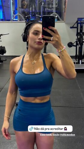 Aline Mineiro Foto filtrada desnuda de OnlyFans 384