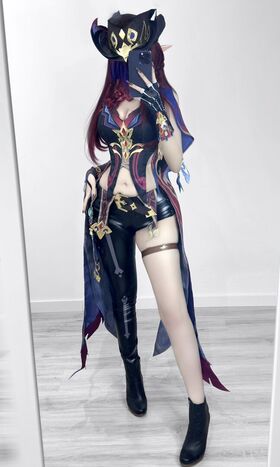 aliqiess Nude Leaks OnlyFans Photo 6