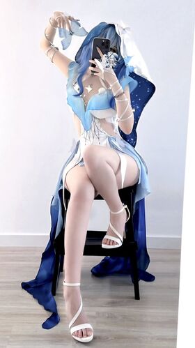 aliqiess Nude Leaks OnlyFans Photo 17