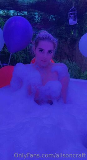 alisoncraft Nude Leaks OnlyFans Photo 30