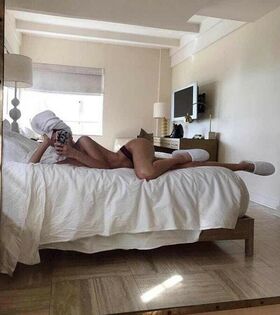 Alissa Violet Nude Leaks OnlyFans Photo 8
