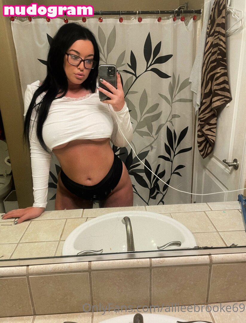 Allieebrooke69