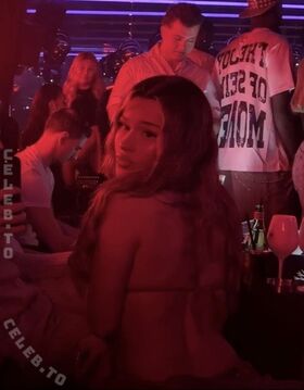 Almira Azemi Naakte Leaks OnlyFans Foto 95