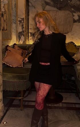 almost.cesca Fotografie scursă ilegal OnlyFans dezbrăcată 25