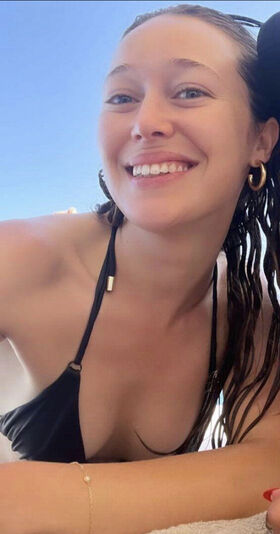 Alycia Debnam Carey Nude Leaks OnlyFans Photo 87