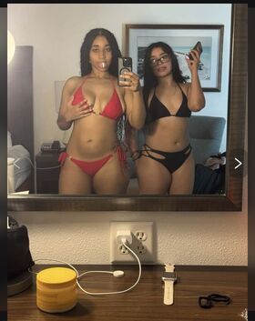 Alys2hot4u Naakte Leaks OnlyFans Foto 11