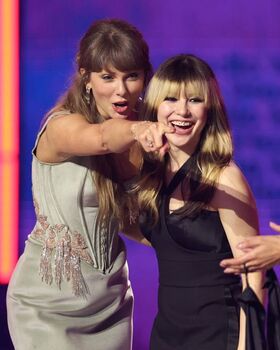 Alysa Liu Meztelen szivárgott OnlyFans fotó 109