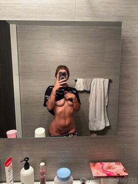 Alyssa Schwimer Nude Leaks OnlyFans Photo 20