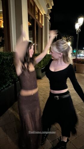 Alyvia Alyn Lind Foto vazada OnlyFans nua 48