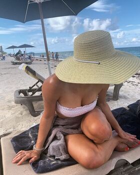 Amanda Guerra Nude Leaks OnlyFans Photo 20