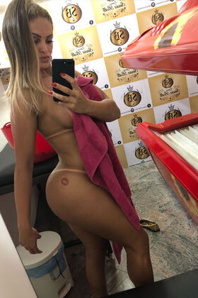 Amanda Medeiros Nude Leaks OnlyFans Photo 19