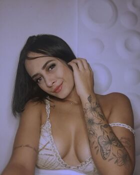 Amanda Ribeiro Nude Leaks OnlyFans Photo 10